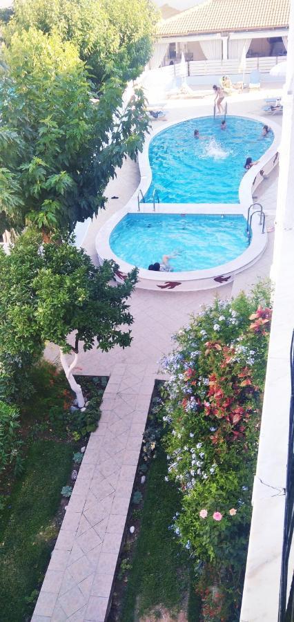 Oasis Hotel ปาร์กา ภายนอก รูปภาพ