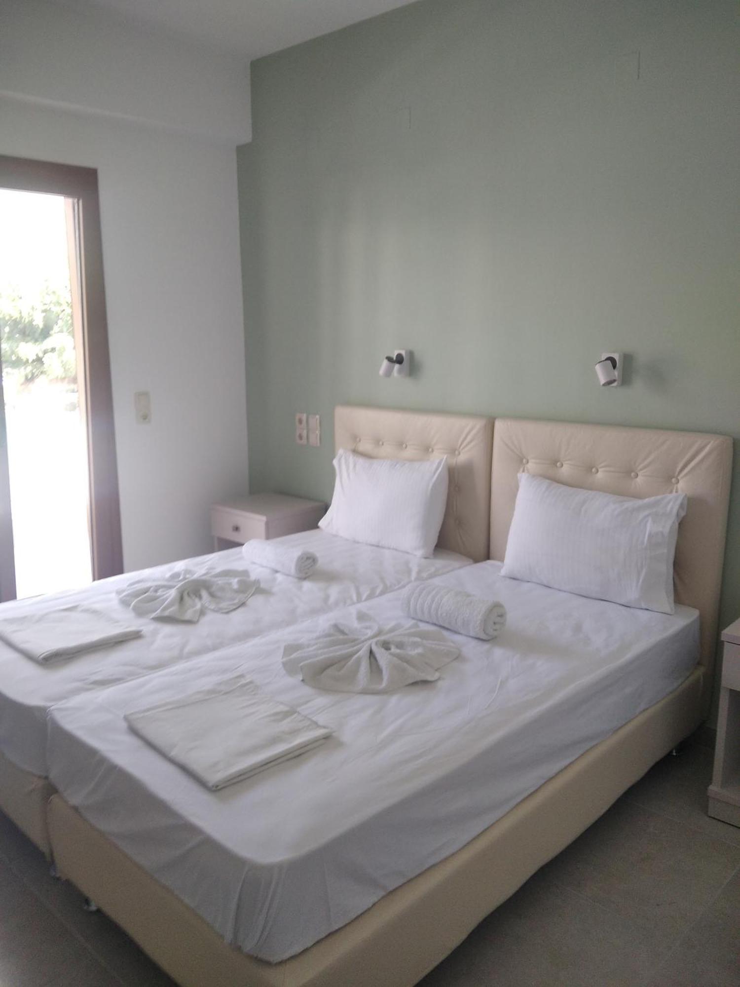 Oasis Hotel ปาร์กา ภายนอก รูปภาพ