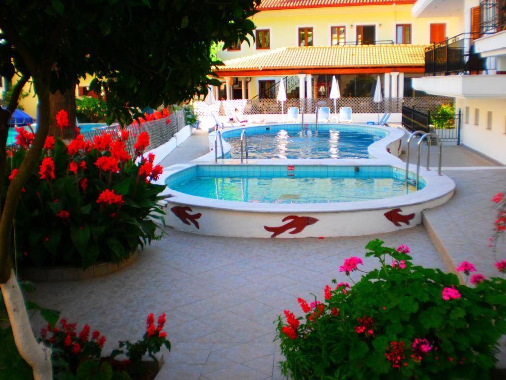 Oasis Hotel ปาร์กา ภายนอก รูปภาพ
